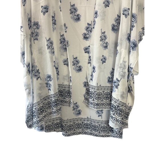 Rue 21+ Womens Sheer Floral Kimono Cardigan 3X/4X Polyester White Blue New - Picture 3 of 5